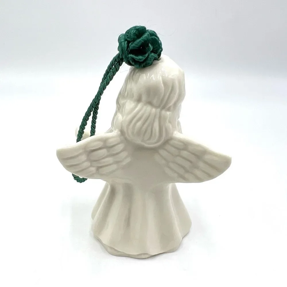 Belleek Ireland - Christmas Ornament Choir Of Angels With Lute‎